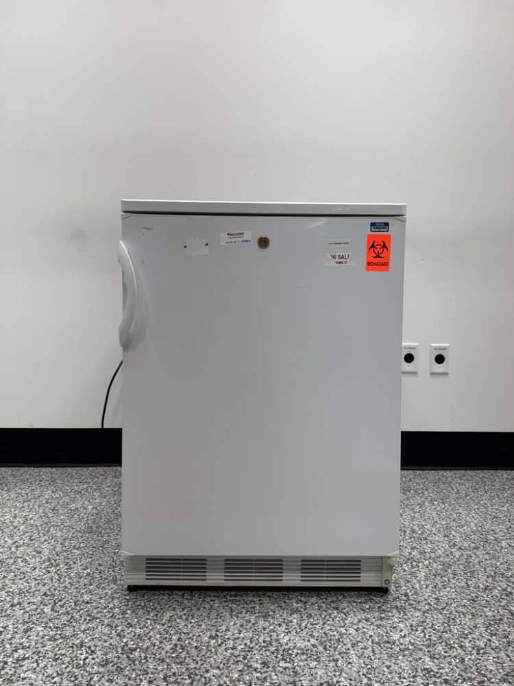 Image of FisherBrand Isotemp 05LREEFSA Under Counter Refrigerator/Freezer